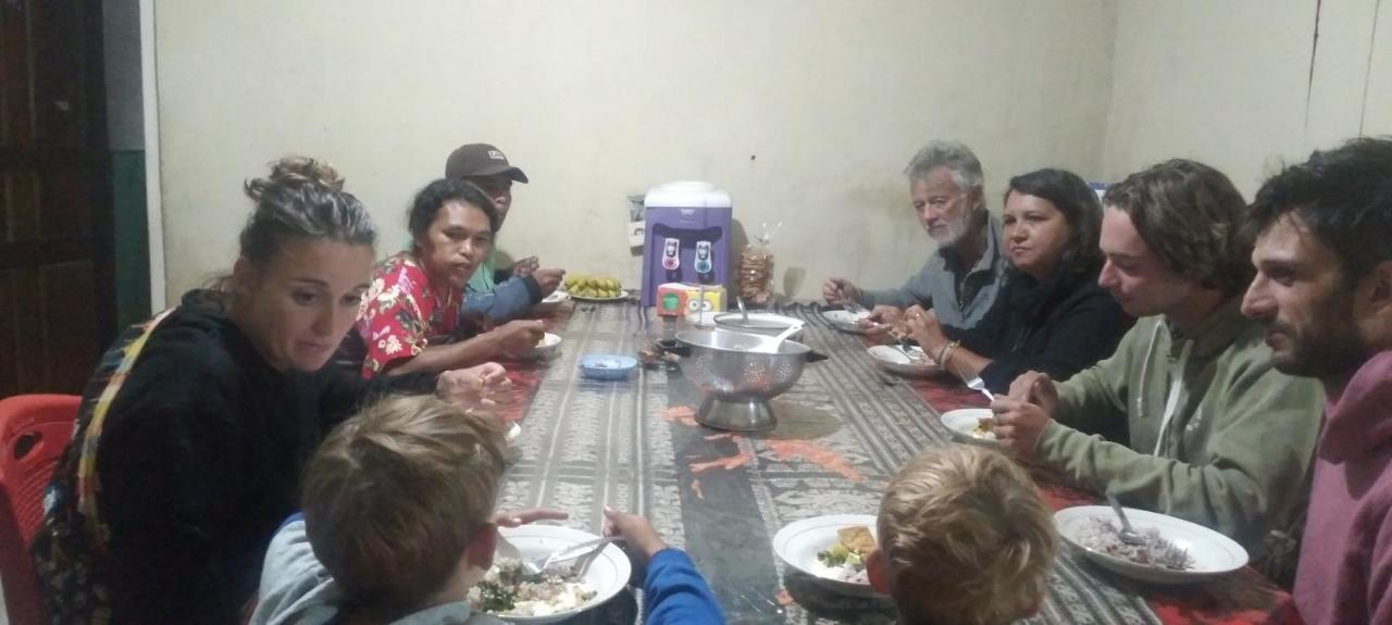 Karleta Homestay Ruteng Εξωτερικό φωτογραφία