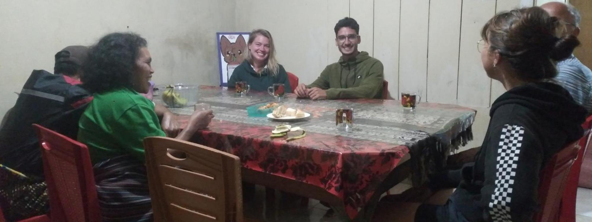 Karleta Homestay Ruteng Εξωτερικό φωτογραφία