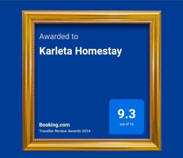 Karleta Homestay Ruteng Εξωτερικό φωτογραφία